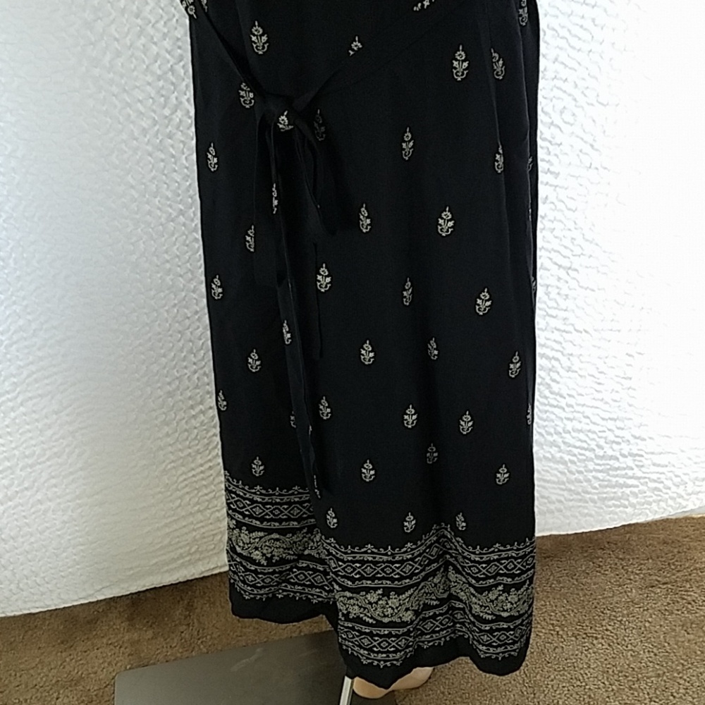 J.B.S.  LTD DRESS - Picture 5 of 8